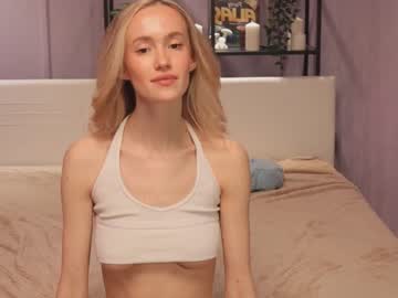 girl cam lolly_bella_ image #1049624
