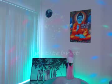 girl cam petitebrat image #889596