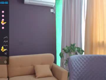 girl cam small_blondee image #1146040
