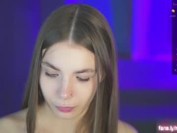 girl cam hoolybunny image #2077854