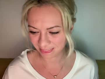 girl cam kiradivine image #2875129