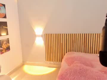 girl cam little_effy18 image #3302927