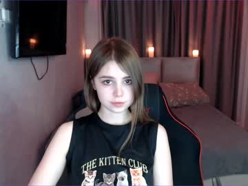 girl cam tripleprinces image #3887193