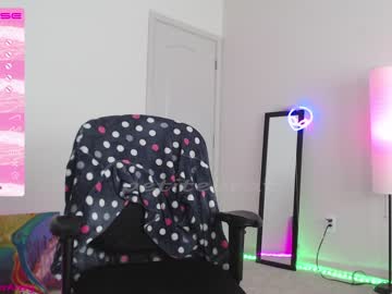 girl cam petitebrat image #2845814