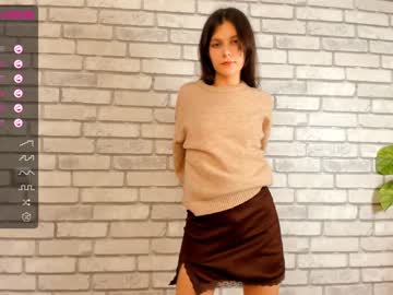 girl cam carolynjacquelins image #2084636
