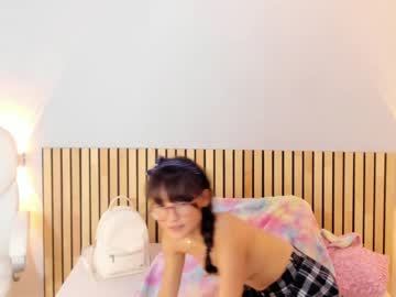 girl cam little_effy18 image #2532639