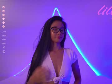 girl cam _lillilly_ image #3401397