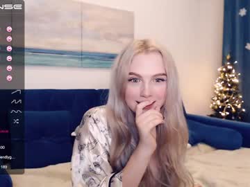 girl cam small_blondee image #583544