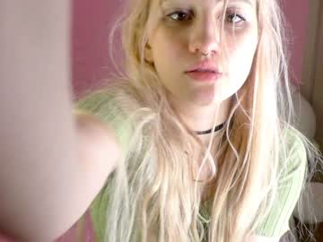 girl cam ophelia_mask image #415395