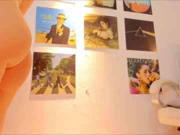 girl cam little_effy18 image #3566644