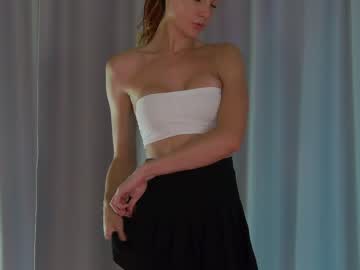 girl cam katrin_sweeft image #3279200