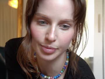 girl cam ellaa91 image #935493
