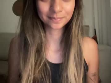 girl cam mayahepburn image #3821794