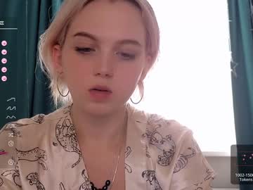 girl cam small_blondee image #3468898