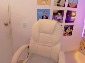 girl cam little_effy18 image #3710043