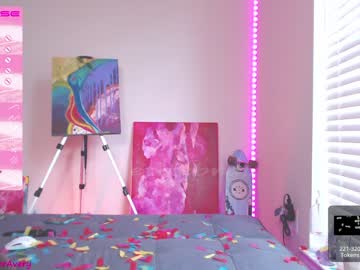 girl cam petitebrat image #2279682