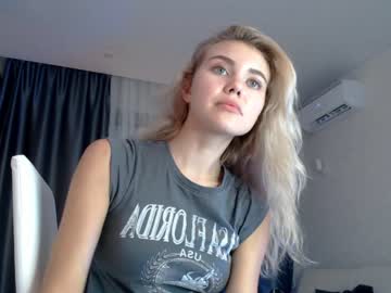girl cam amourvenenum image #1808346