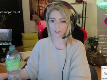 girl cam kimilee22 image #1253302