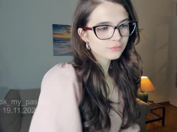 girl cam look_my_passion image #3806054