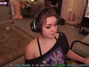 girl cam evelynpiers image #3065915