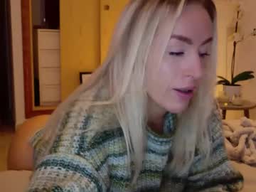 christinasiemone  girl  cam