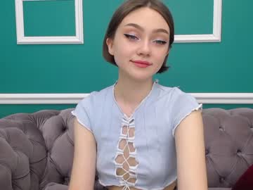 girl cam adelewilson__ image #221487