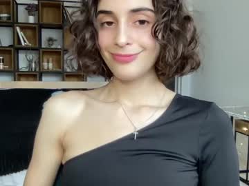 girl cam wonderland_stia image #3732543