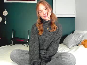 girl cam innocentprovenguilty image #2218425