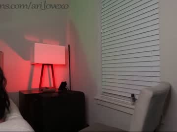 couple cam ari_lovexo image #2084310