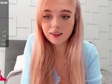 girl cam small_blondee image #983012
