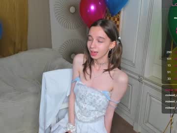 girl cam happiness_call image #3614513