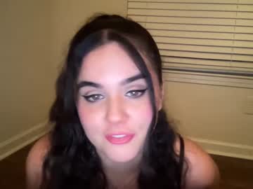 girl cam gia_is_horny image #3328704