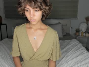 girl cam lenaelisabeth image #3676810