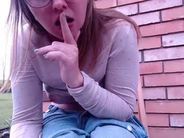 girl cam juicy_peach88 image #1342072
