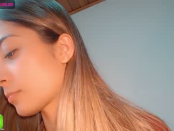 girl cam gummy_bear7 image #79658