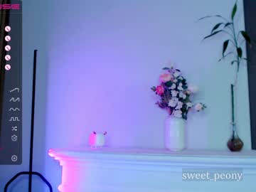 girl cam small_blondee image #1963029