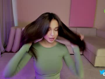girl cam hollyextra image #3041193