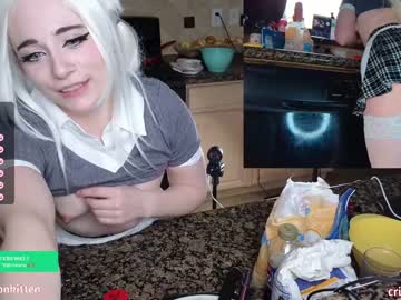girl cam crimsonkitten image #3822351