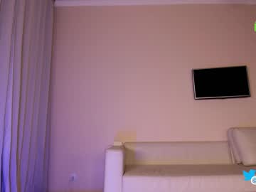 girl cam hollyextra image #4452440