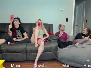 couple cam thecouchcast image #258850