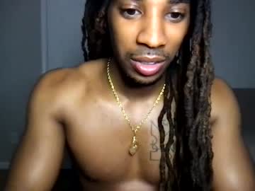man cam b8nbust image #3294717