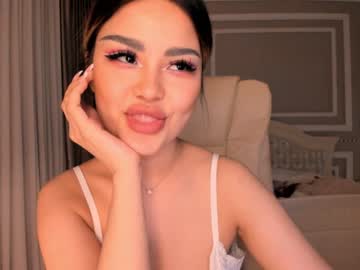 girl cam bae_suz image #1018638