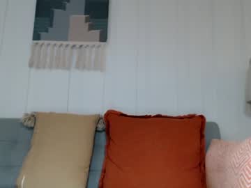 man cam nerdmuscles2x image #2376042
