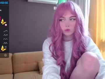 girl cam small_blondee image #1145832