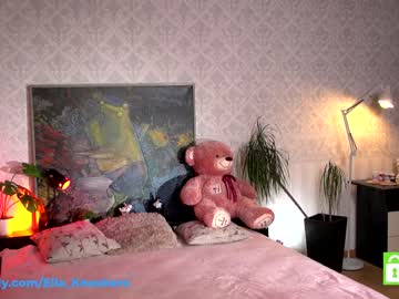 girl cam ella_knockers_xl image #3767412