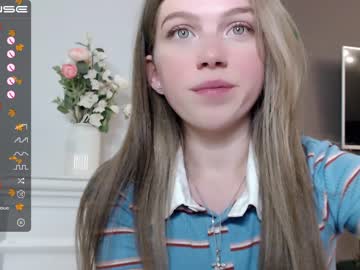 girl cam small_blondee image #1915615