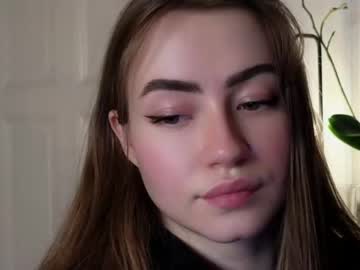girl cam strawberryjamx image #3968470