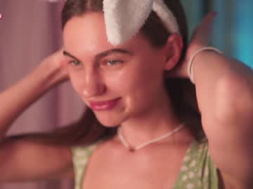 girl cam hoolybunny image #3671132
