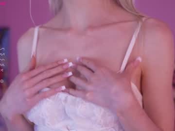 girl cam bunnydollstella image #3341673