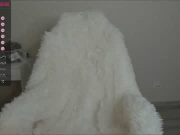 girl cam heavenlysky_ image #2571374